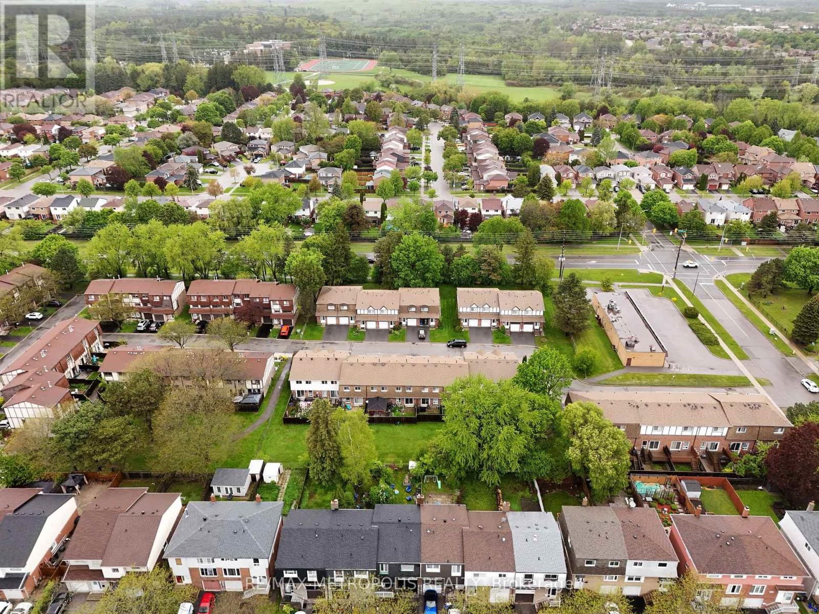 15 - 1980 ROSEFIELD ROAD Image 35