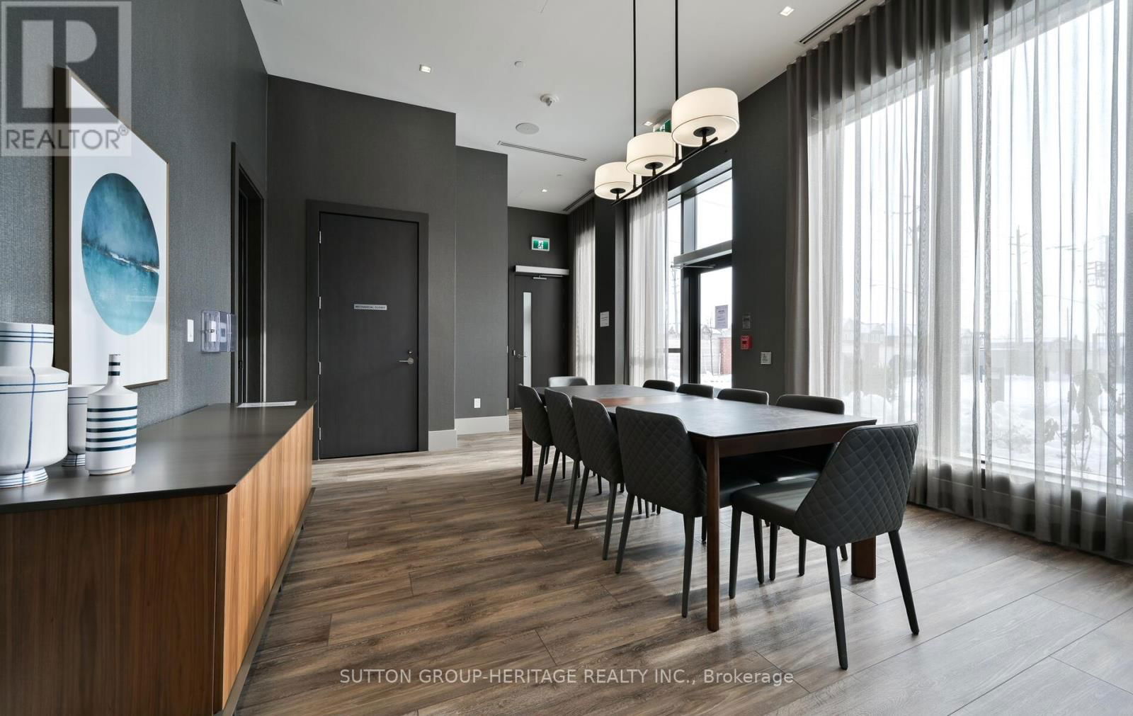 1215 - 2550 SIMCOE STREET NORTH Image 33