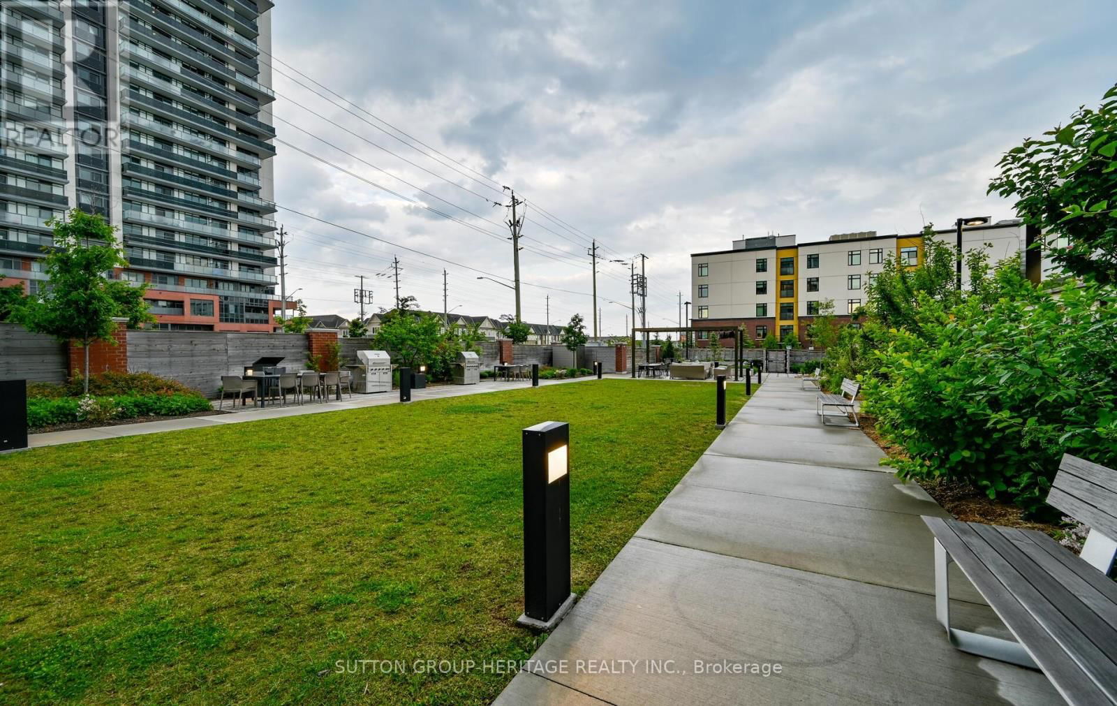 1215 - 2550 SIMCOE STREET NORTH Image 40