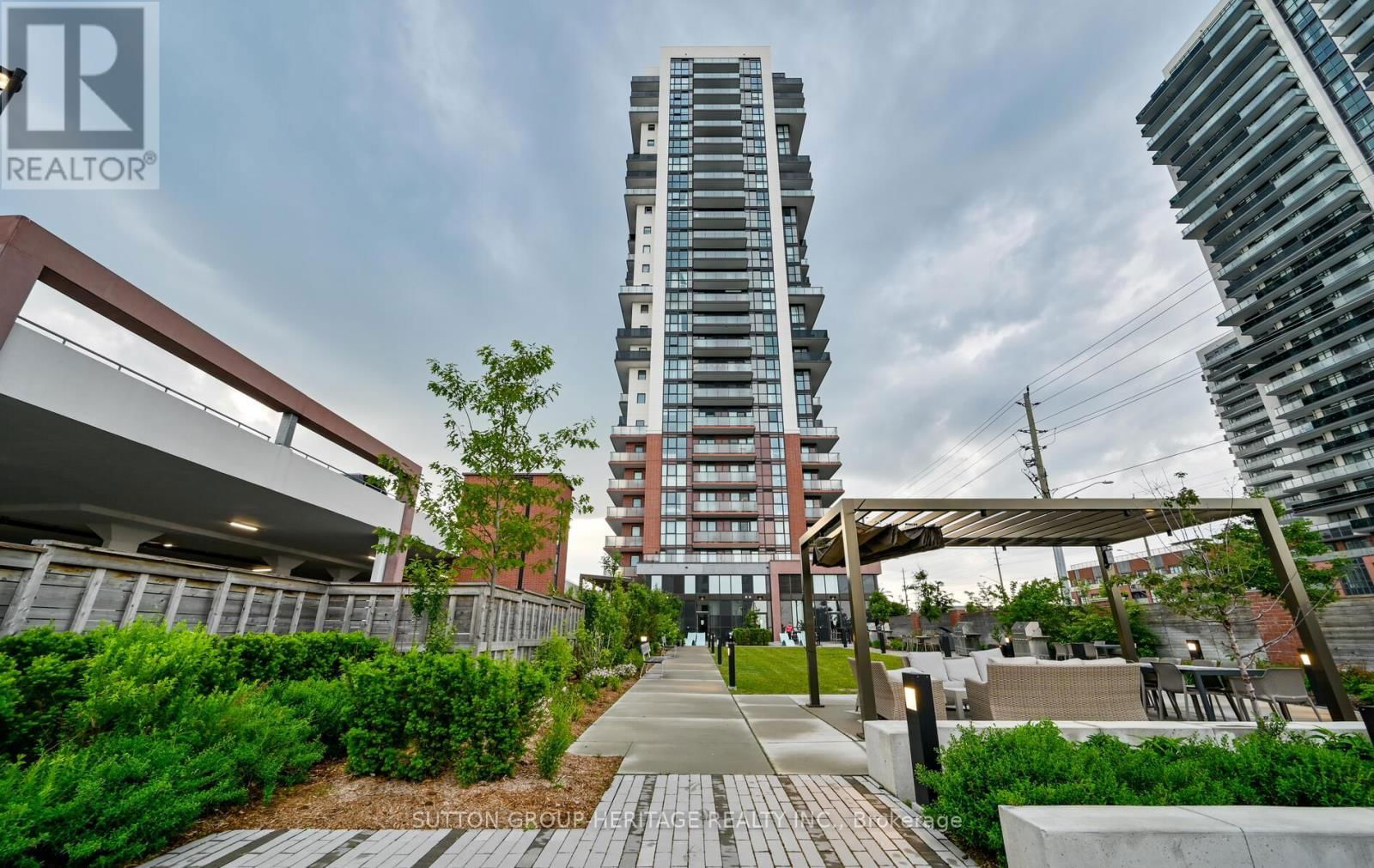 1215 - 2550 SIMCOE STREET NORTH Image 41
