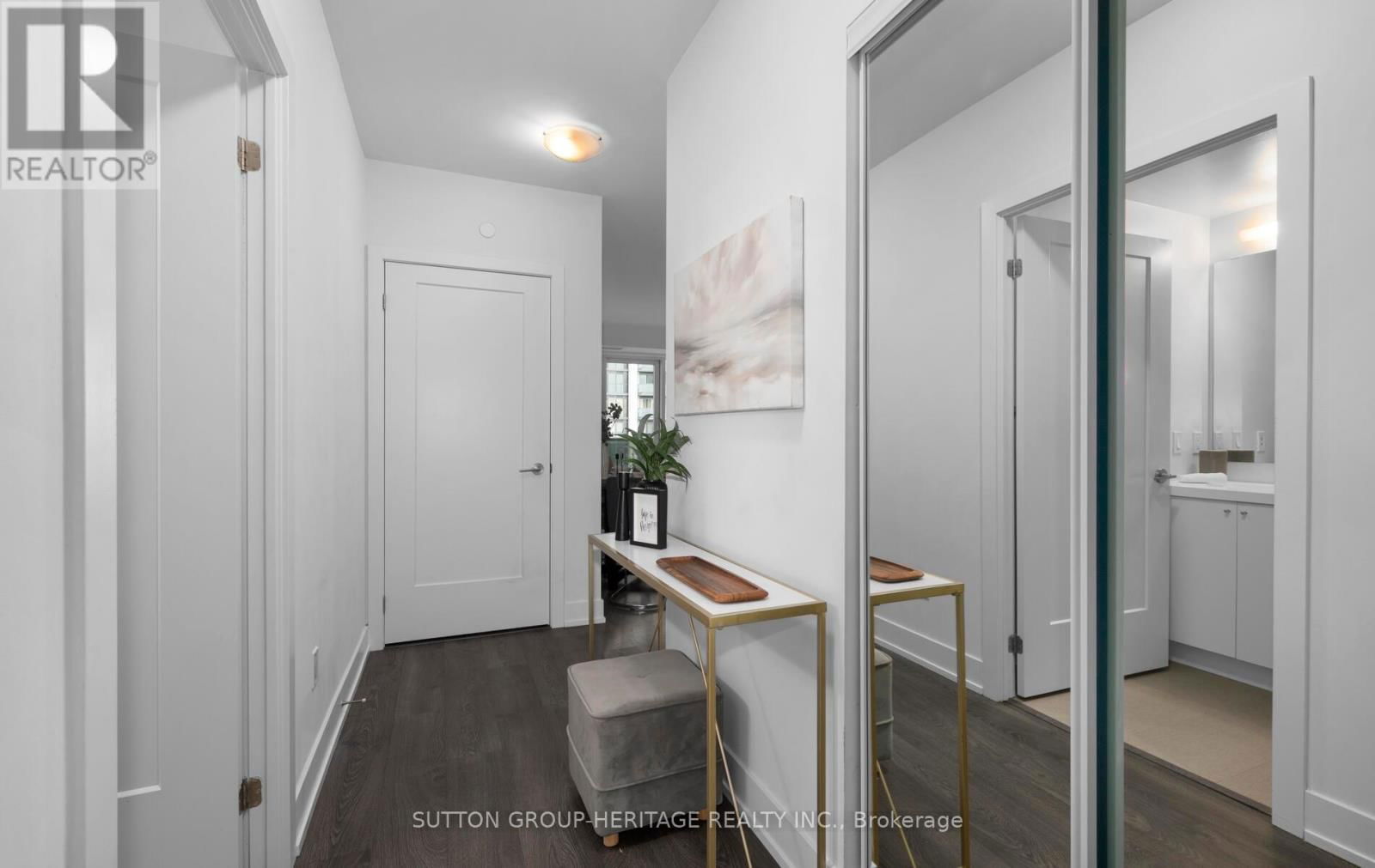 1215 - 2550 SIMCOE STREET NORTH Image 6