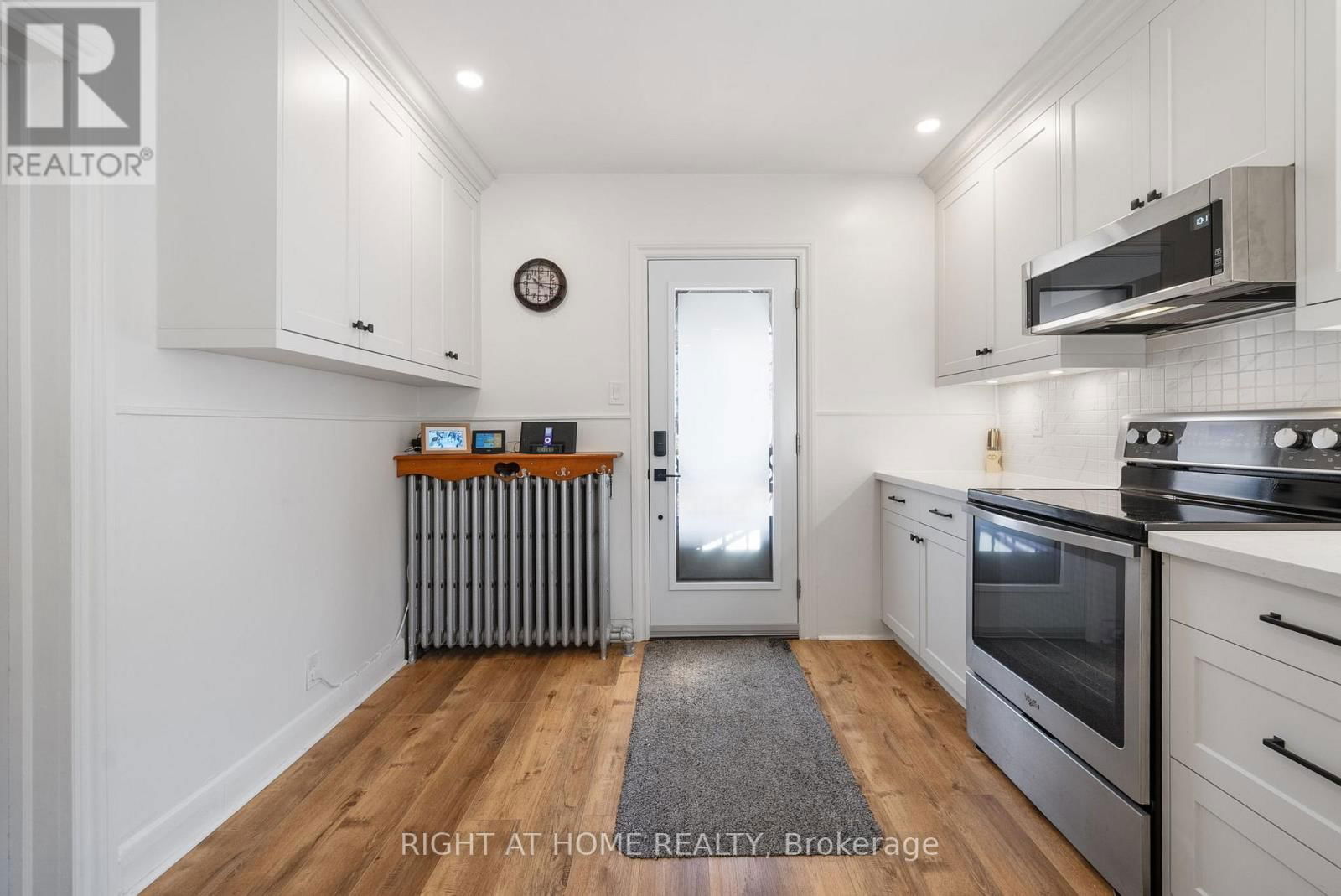 739 ALBERT STREET Image 10