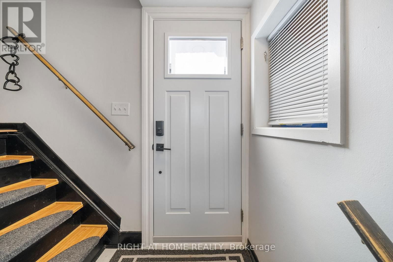 739 ALBERT STREET Image 26