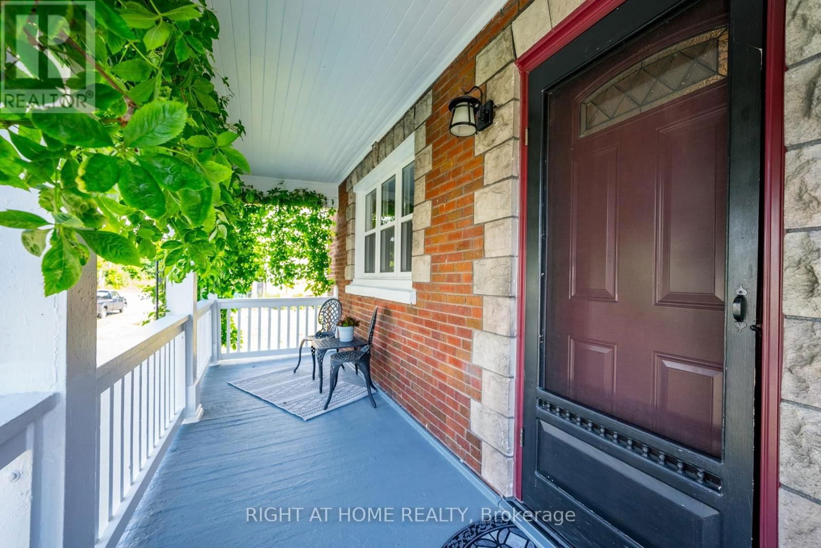 739 ALBERT STREET Image 3