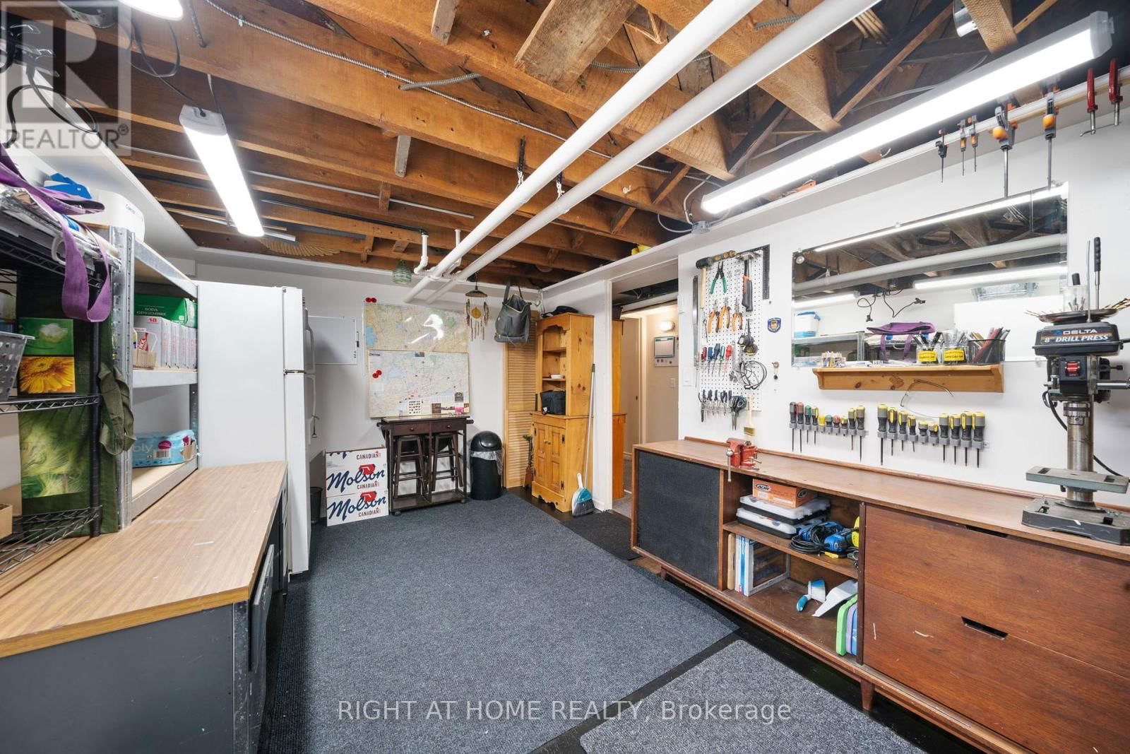 739 ALBERT STREET Image 34