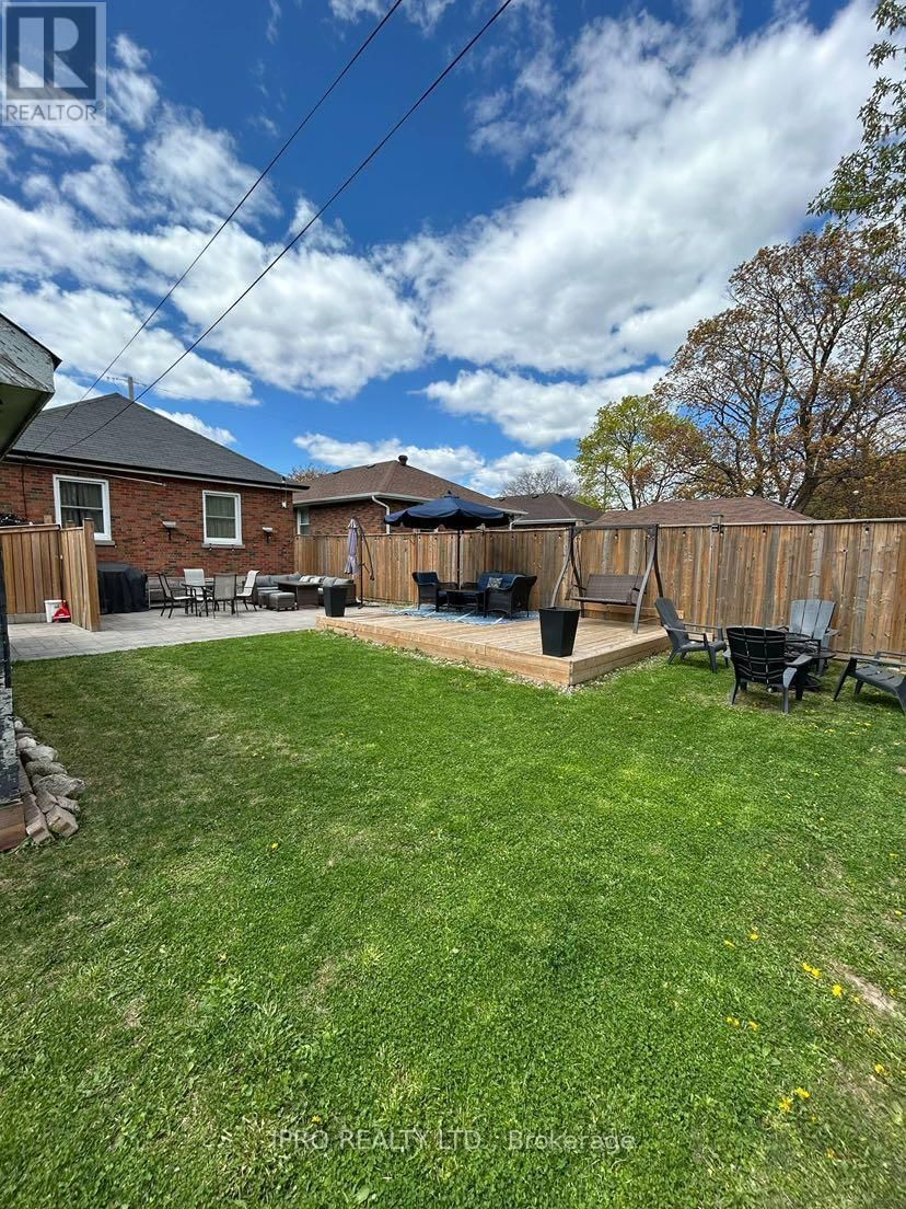 357 CADILLAC AVENUE SOUTH Image 10