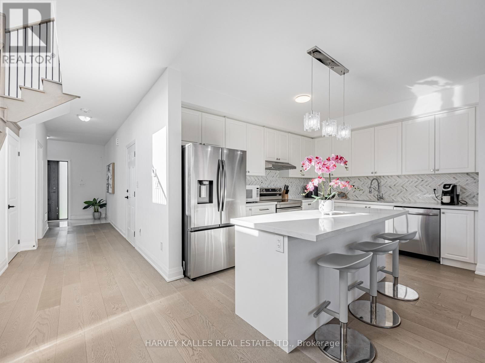 97 CHELLIAH COURT Image 10