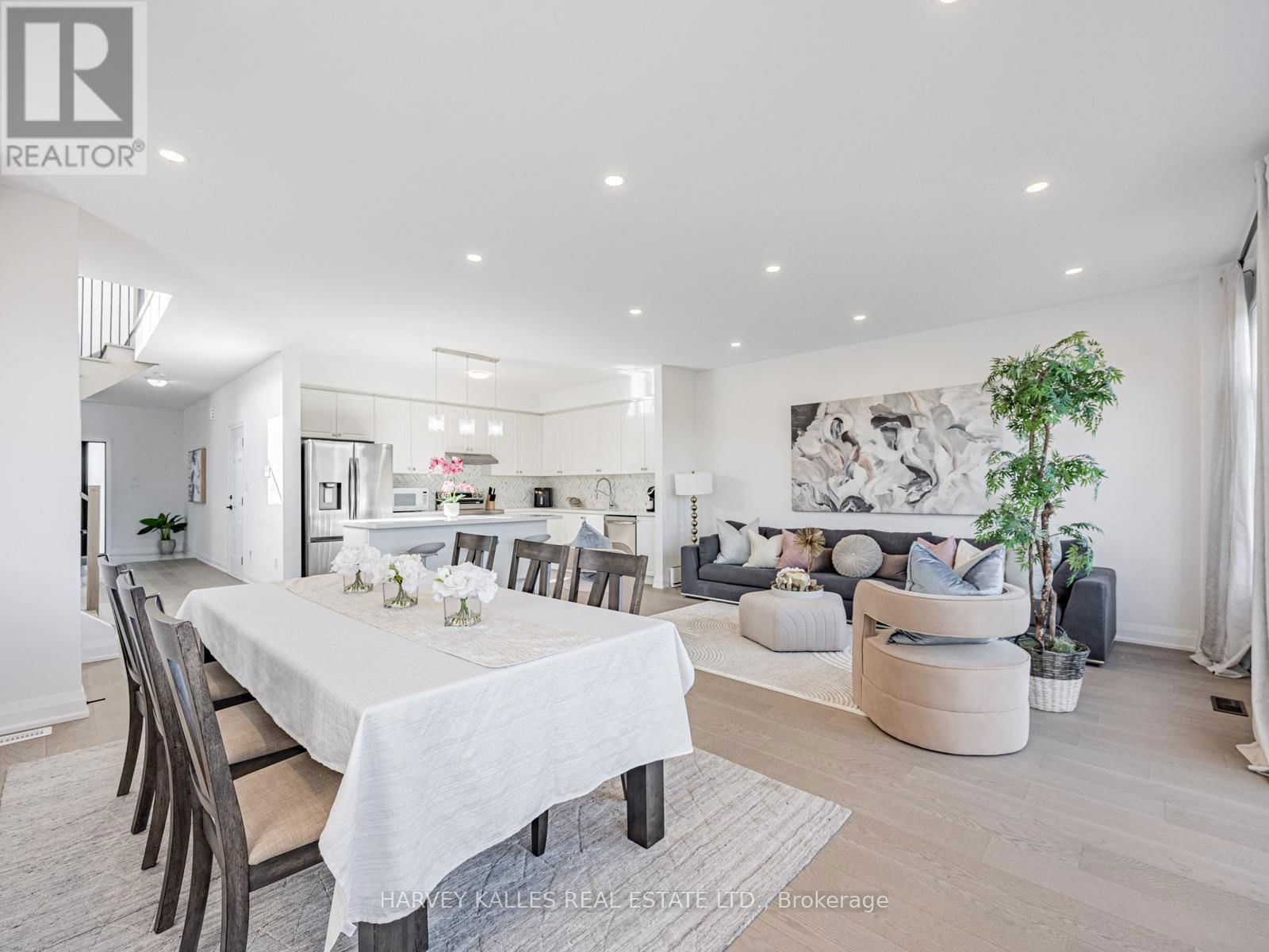97 CHELLIAH COURT Image 16