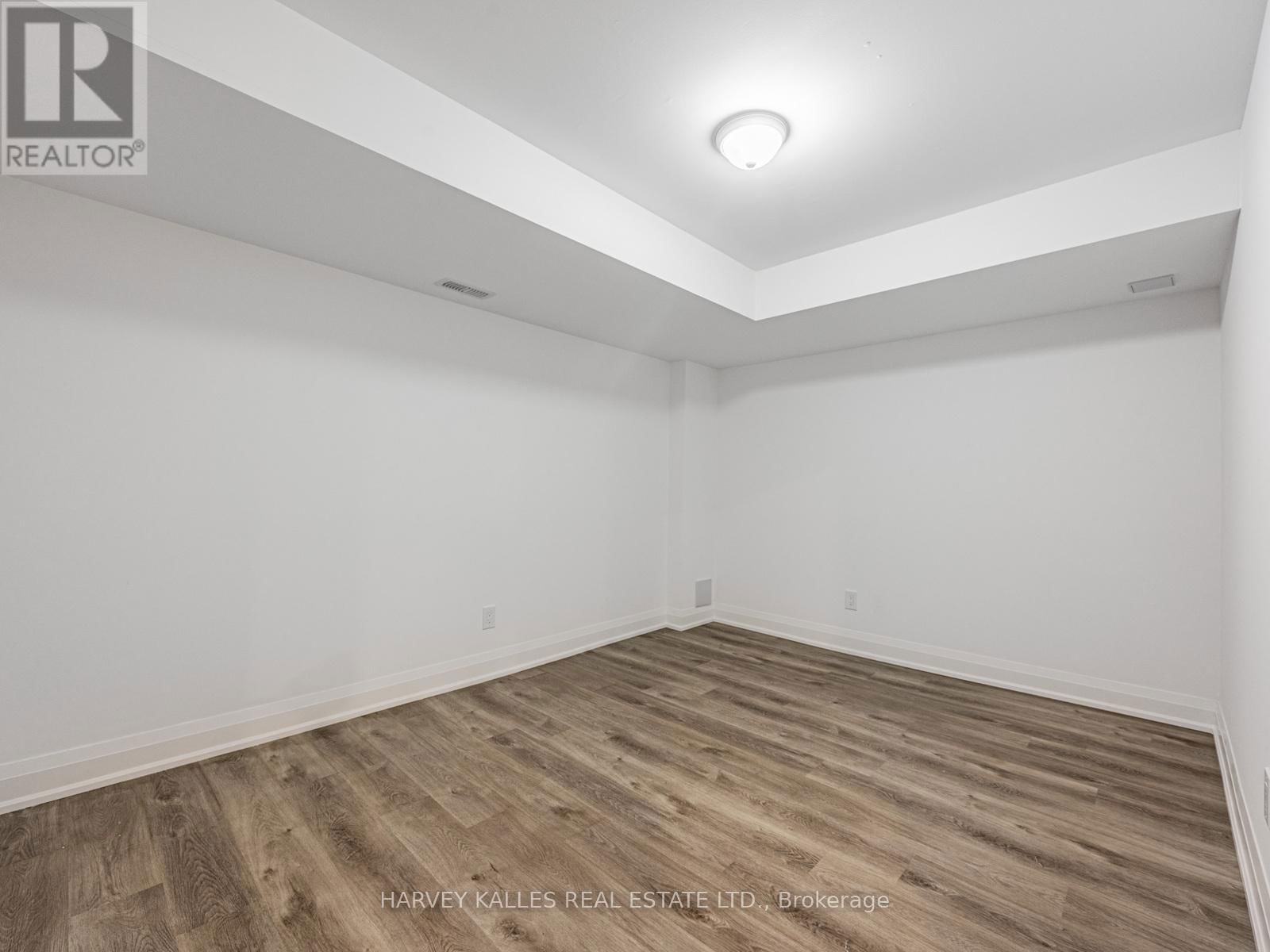 97 CHELLIAH COURT Image 33