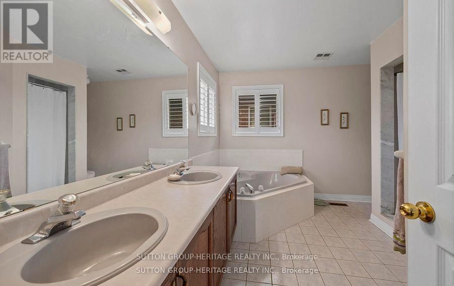2330 SOUTHCOTT ROAD Image 16