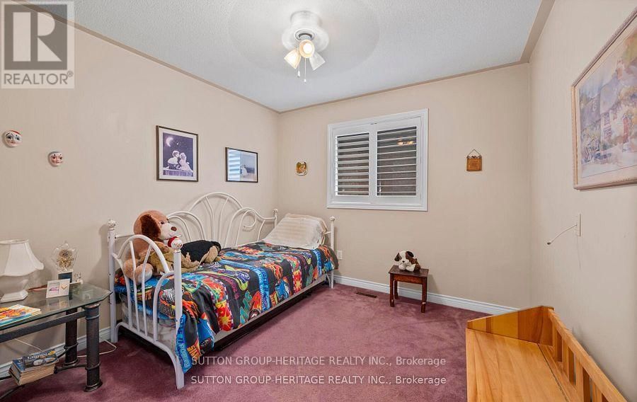 2330 SOUTHCOTT ROAD Image 17
