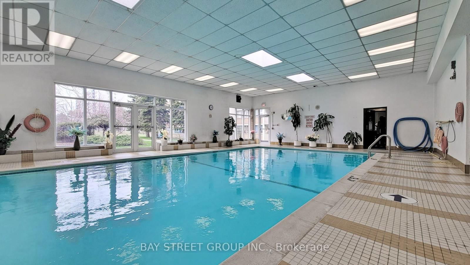 1607 - 25 SILVER SPRINGS BOULEVARD Image 21