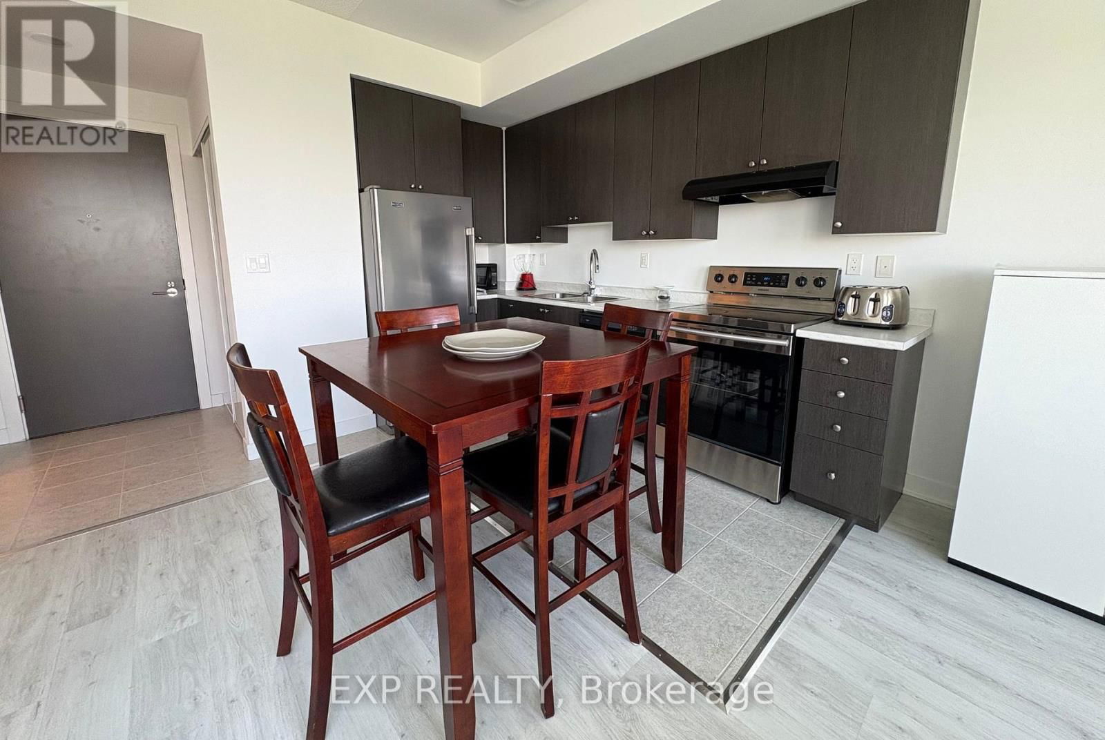 1513 - 1346 DANFORTH ROAD Image 4
