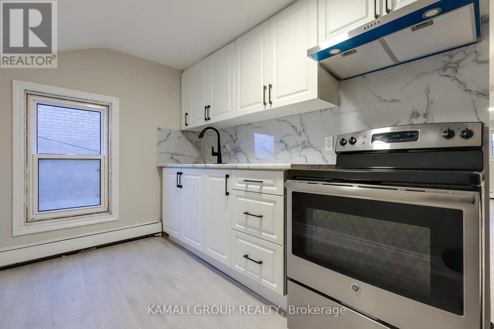 Unit 3 - 81 MCMILLAN DRIVE Image 4