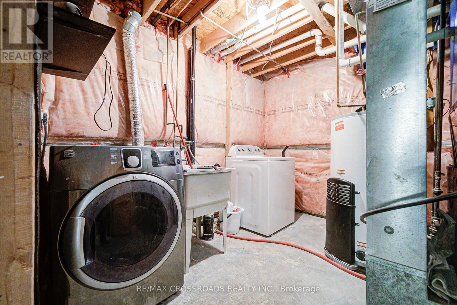 93 MCMANN CRESCENT Image 36