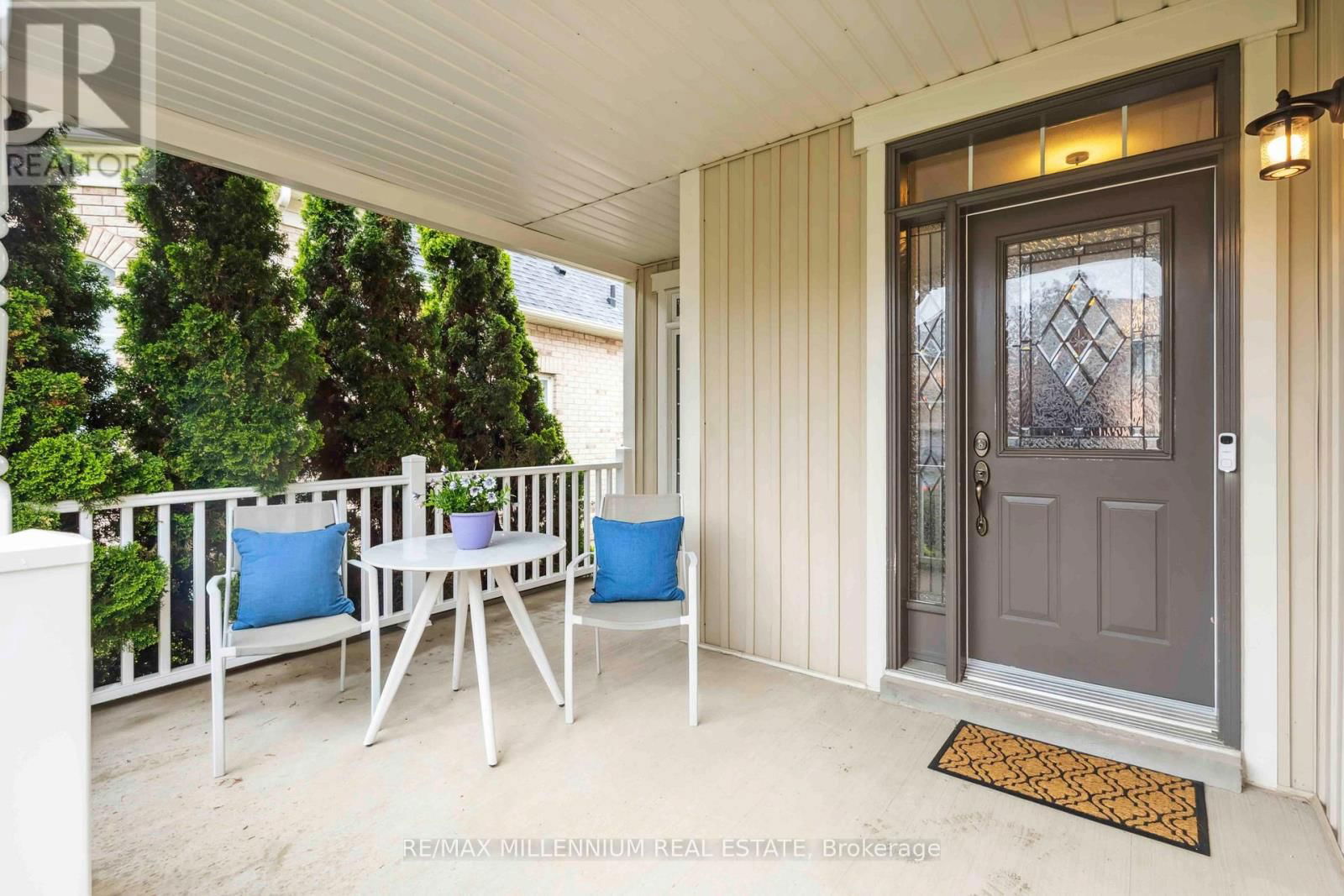 27 CORSHAM DRIVE Image 4