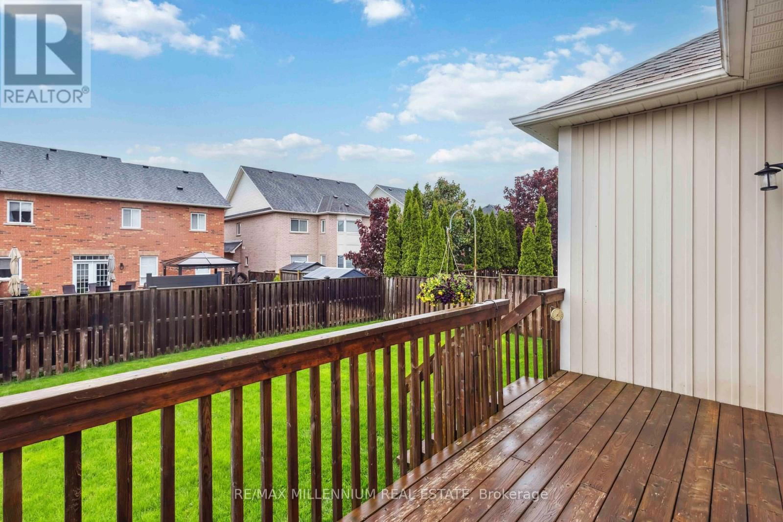 27 CORSHAM DRIVE Image 41