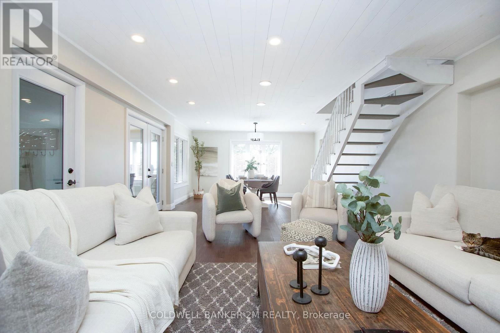 37 BRADLEY BOULEVARD Image 18