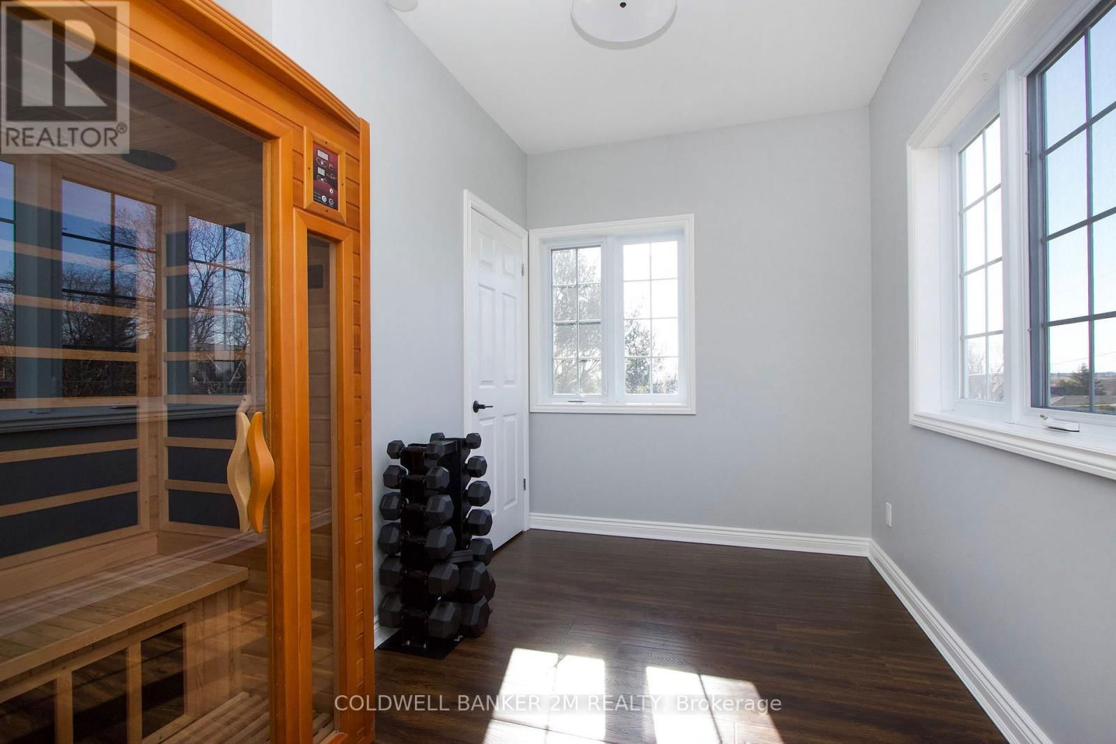 37 BRADLEY BOULEVARD Image 20