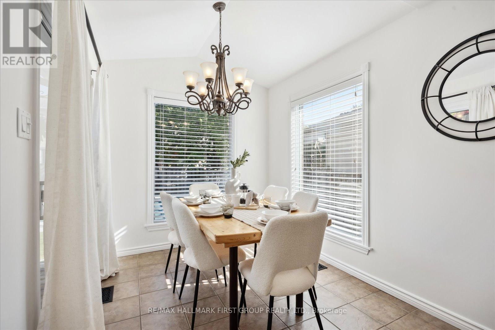 67 MANDRAKE STREET Image 12
