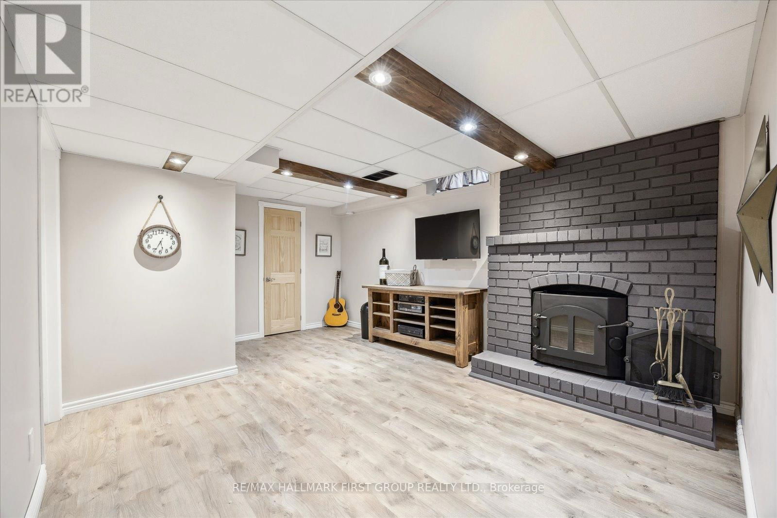 67 MANDRAKE STREET Image 26