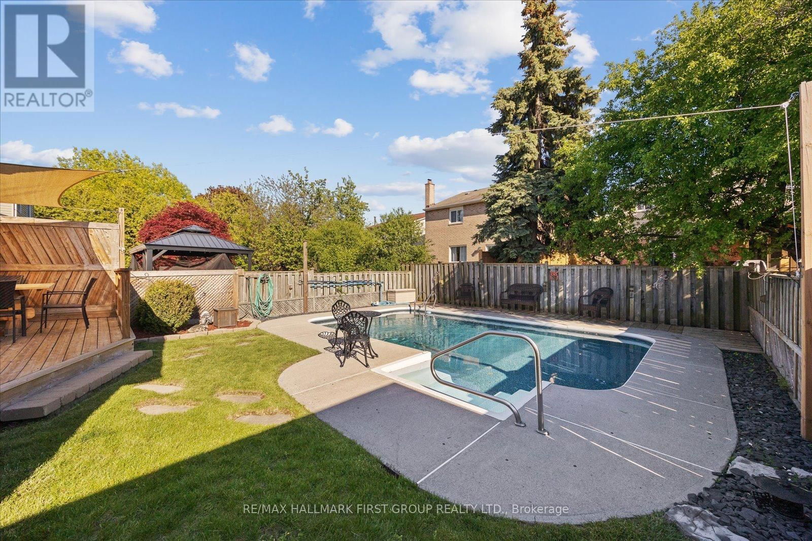 67 MANDRAKE STREET Image 29