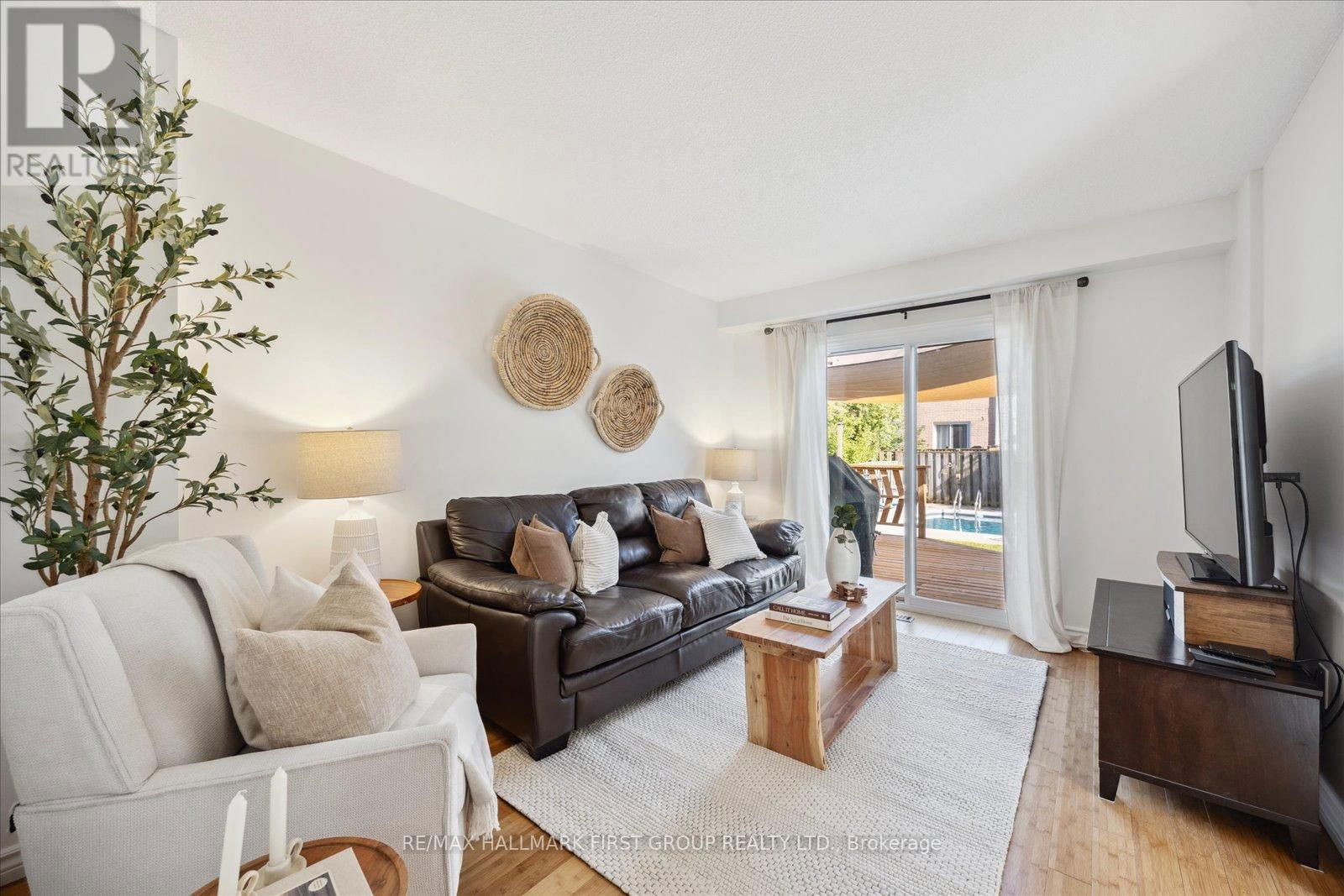 67 MANDRAKE STREET Image 6
