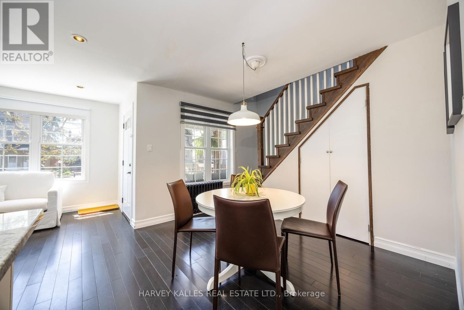 210 GOWAN AVENUE Image 17