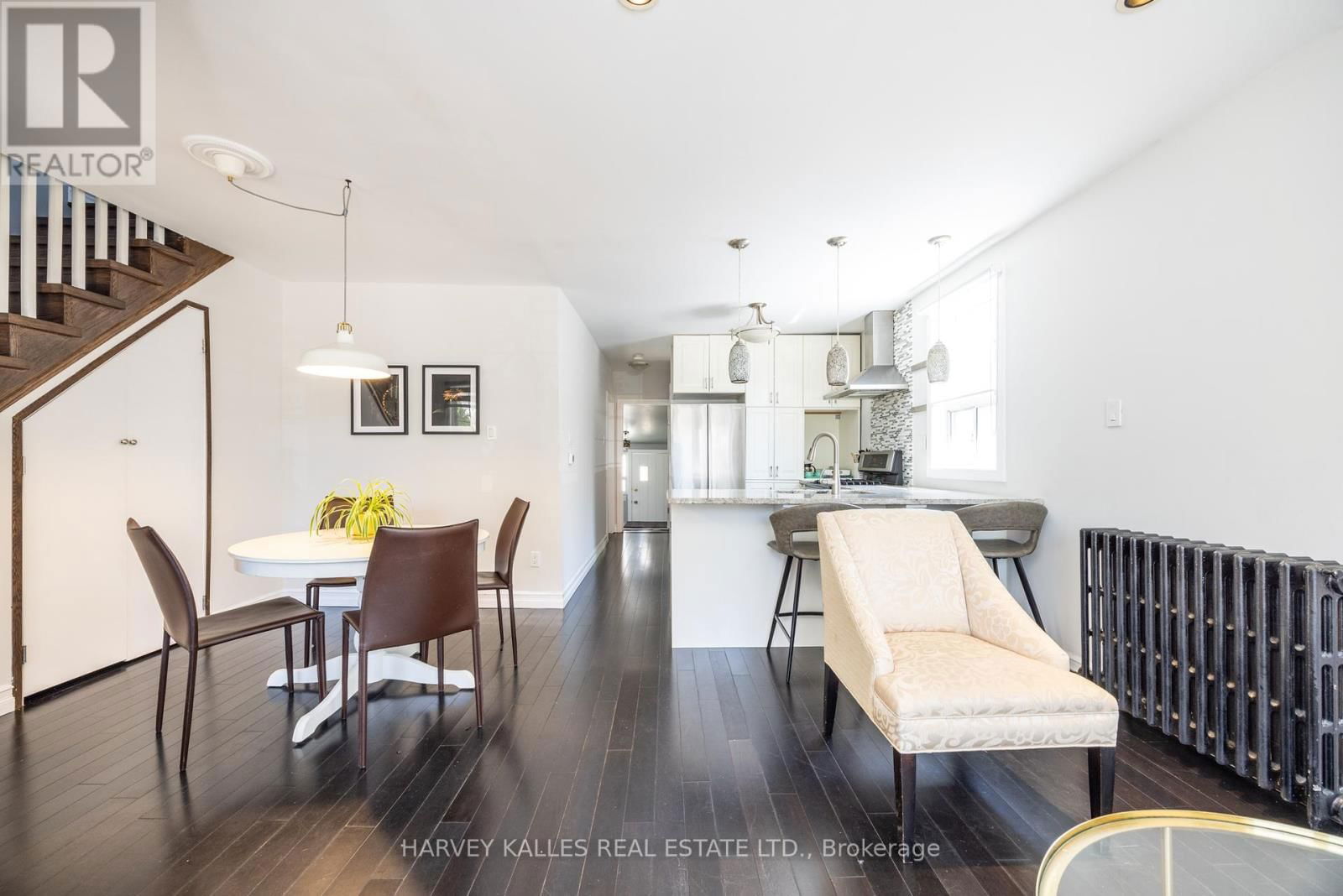 210 GOWAN AVENUE Image 5