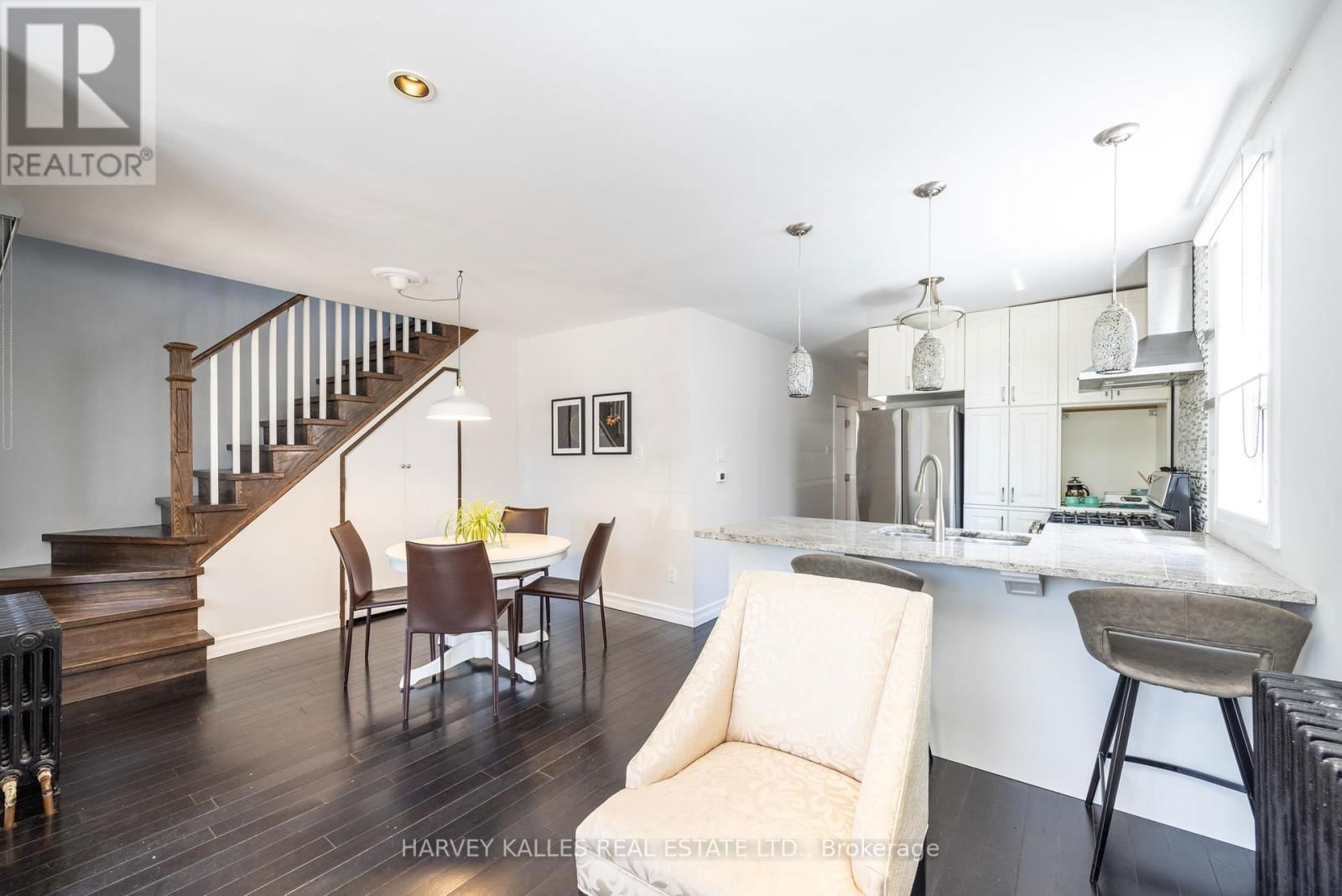 210 GOWAN AVENUE Image 6