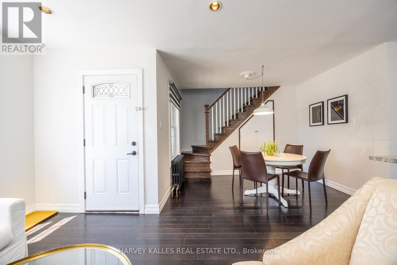 210 GOWAN AVENUE Image 7