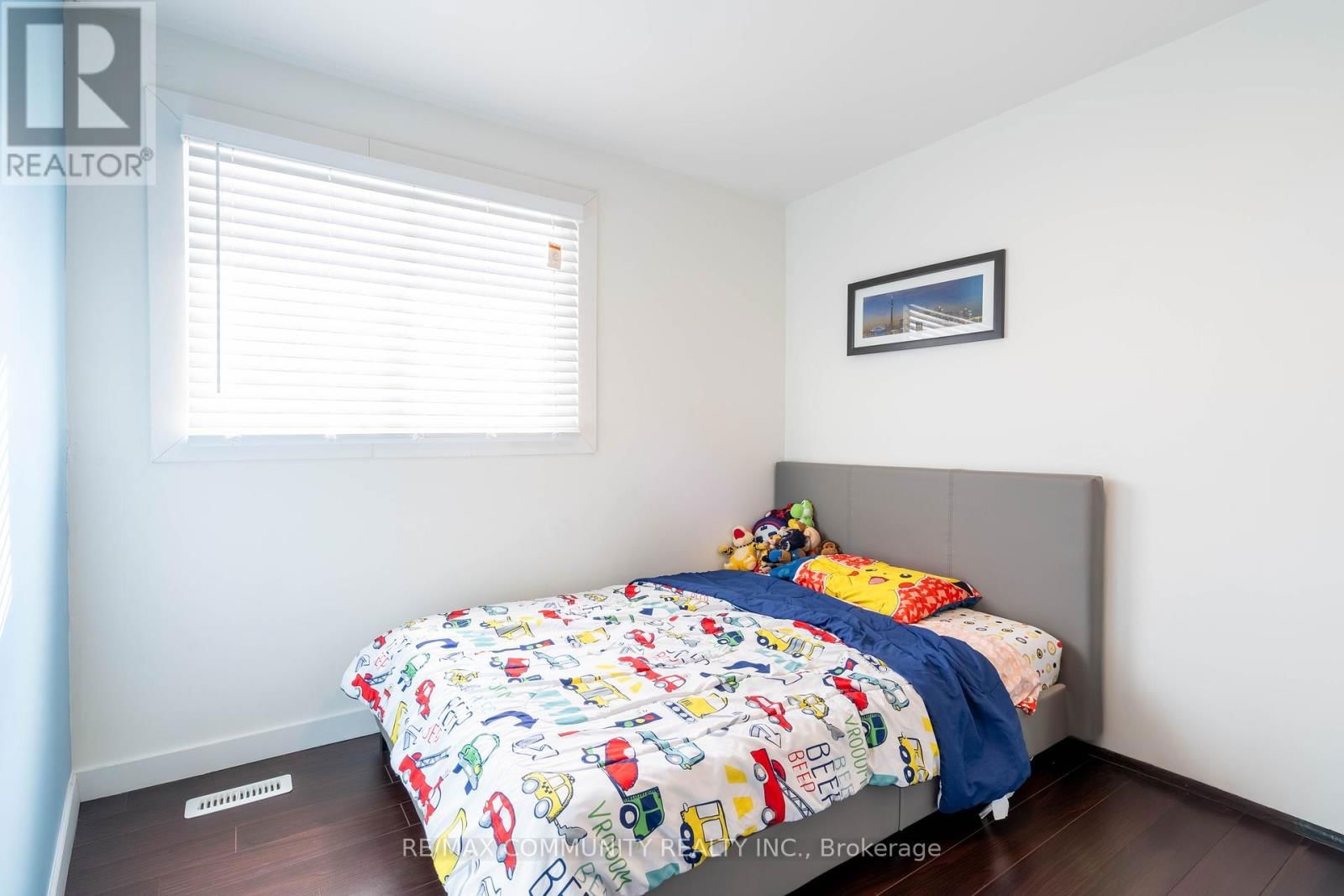 624 RADISSON AVENUE Image 15