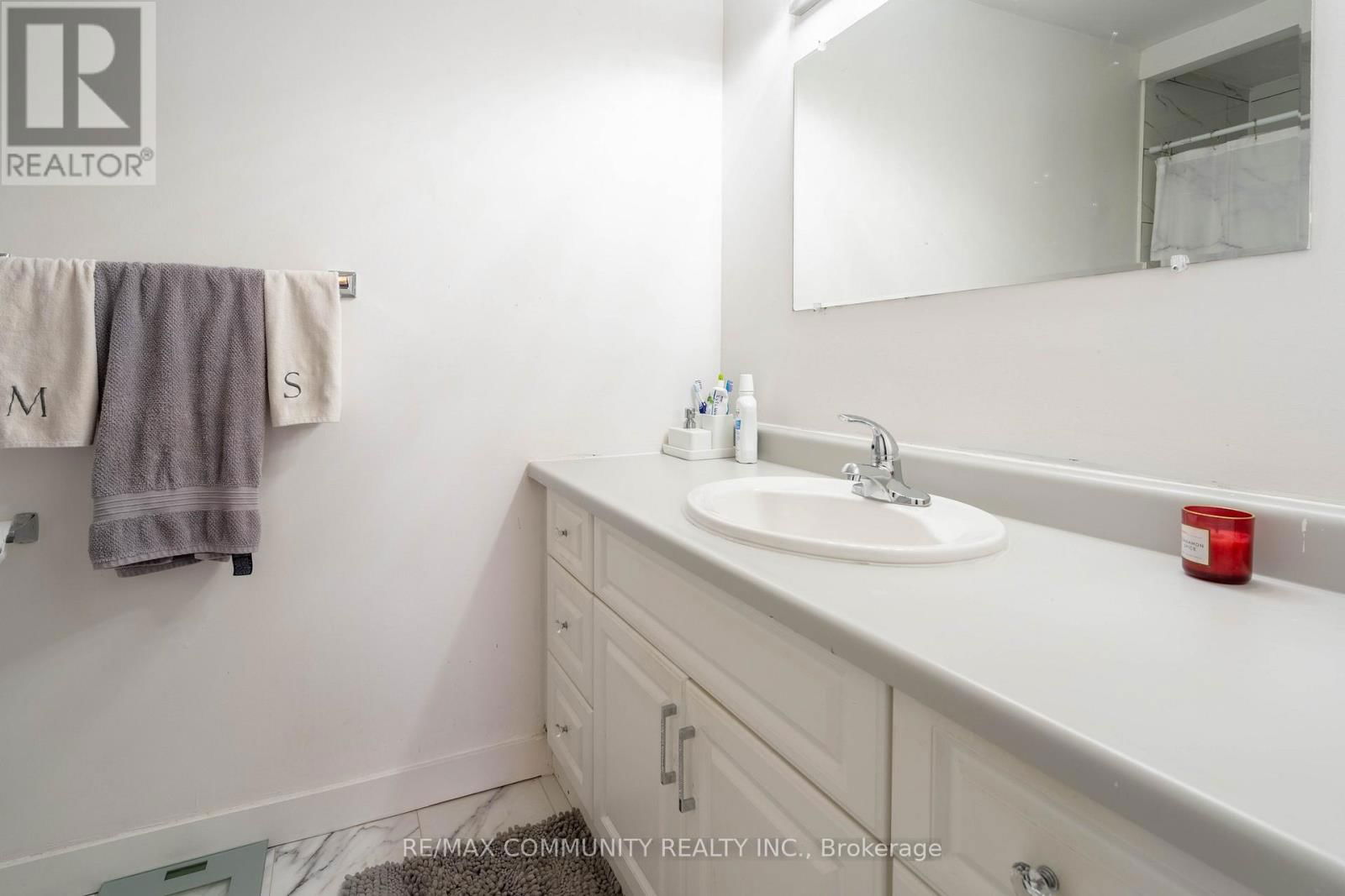 624 RADISSON AVENUE Image 23
