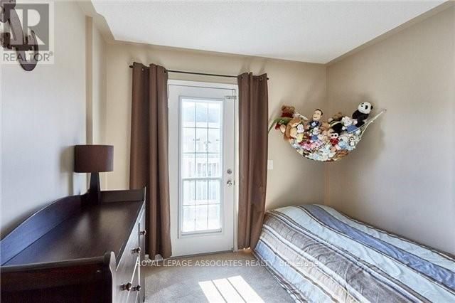 54 STANHOPE STREET Image 16
