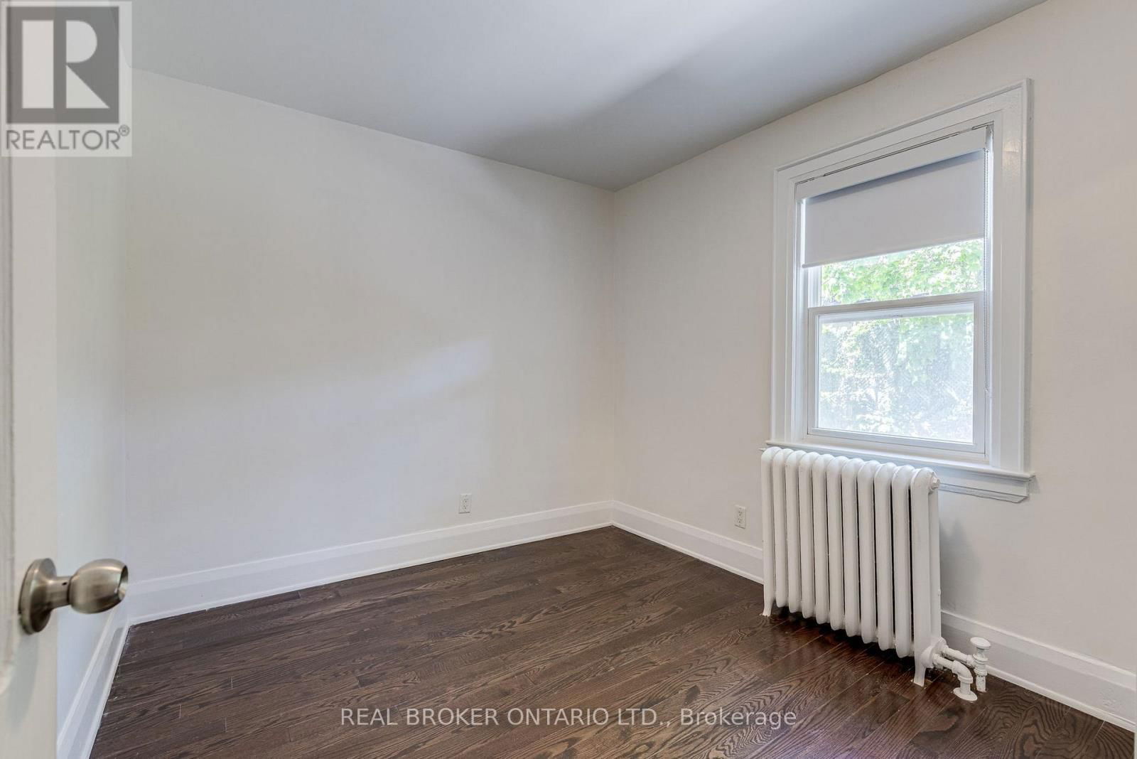 G/F - 72 GLEN MANOR DRIVE Image 16