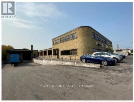 15 CURITY AVENUE Image 4