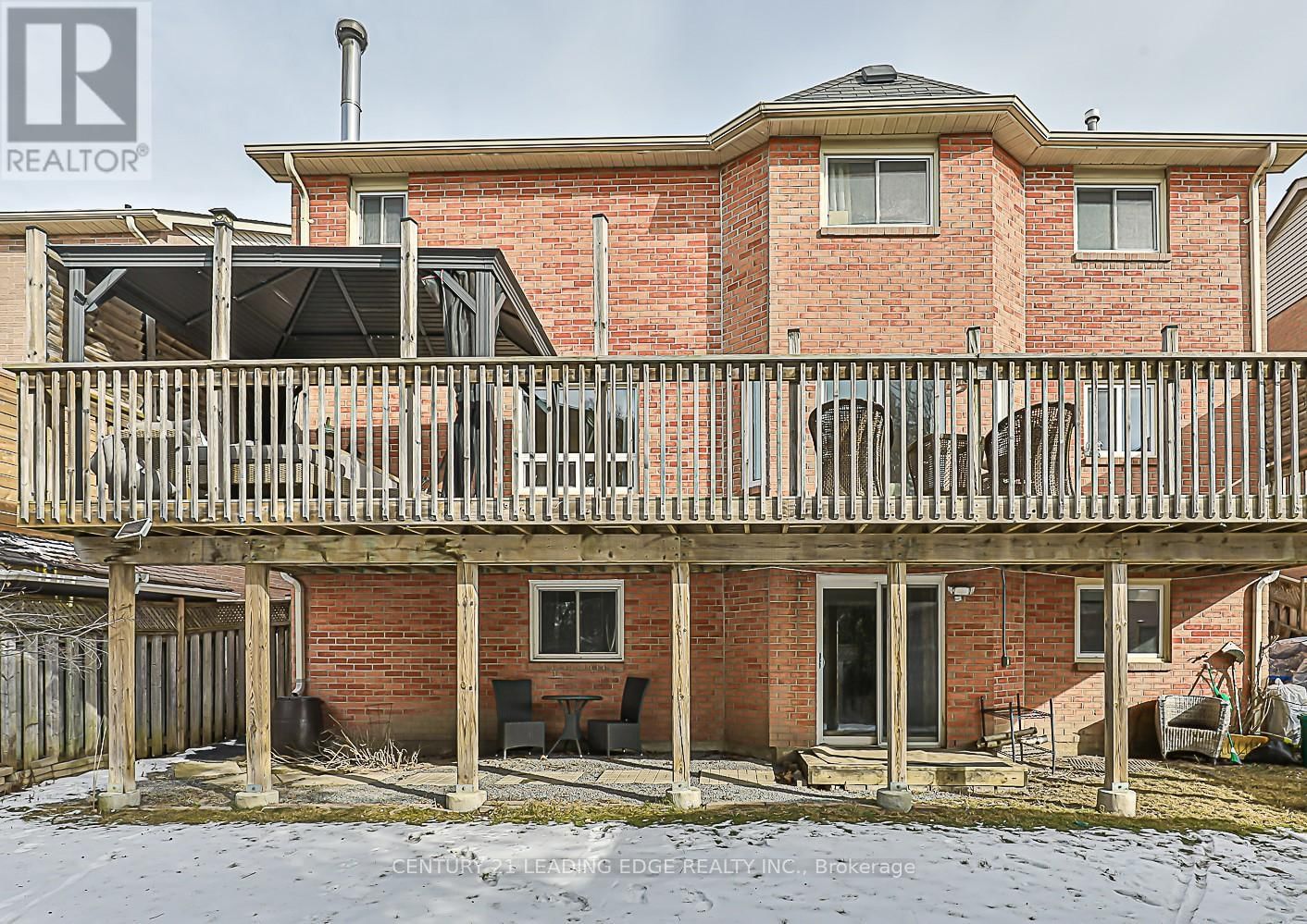 724 BARNES CRESCENT Image 32