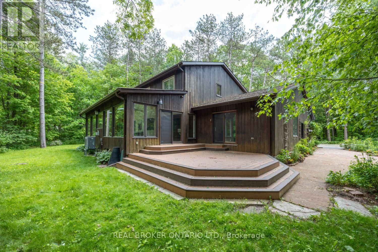 2154 CONCESSION RD 10 Image 34
