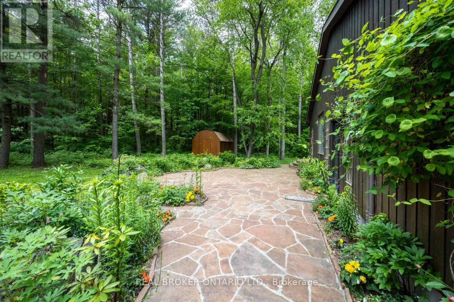2154 CONCESSION RD 10 Image 36