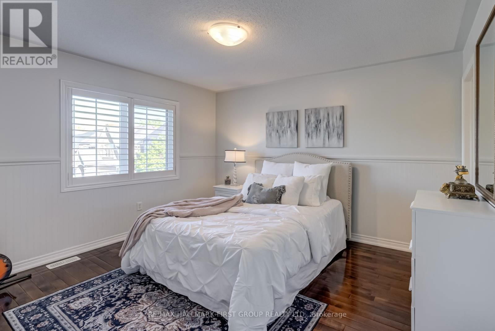 59 PORTELLI CRESCENT Image 30