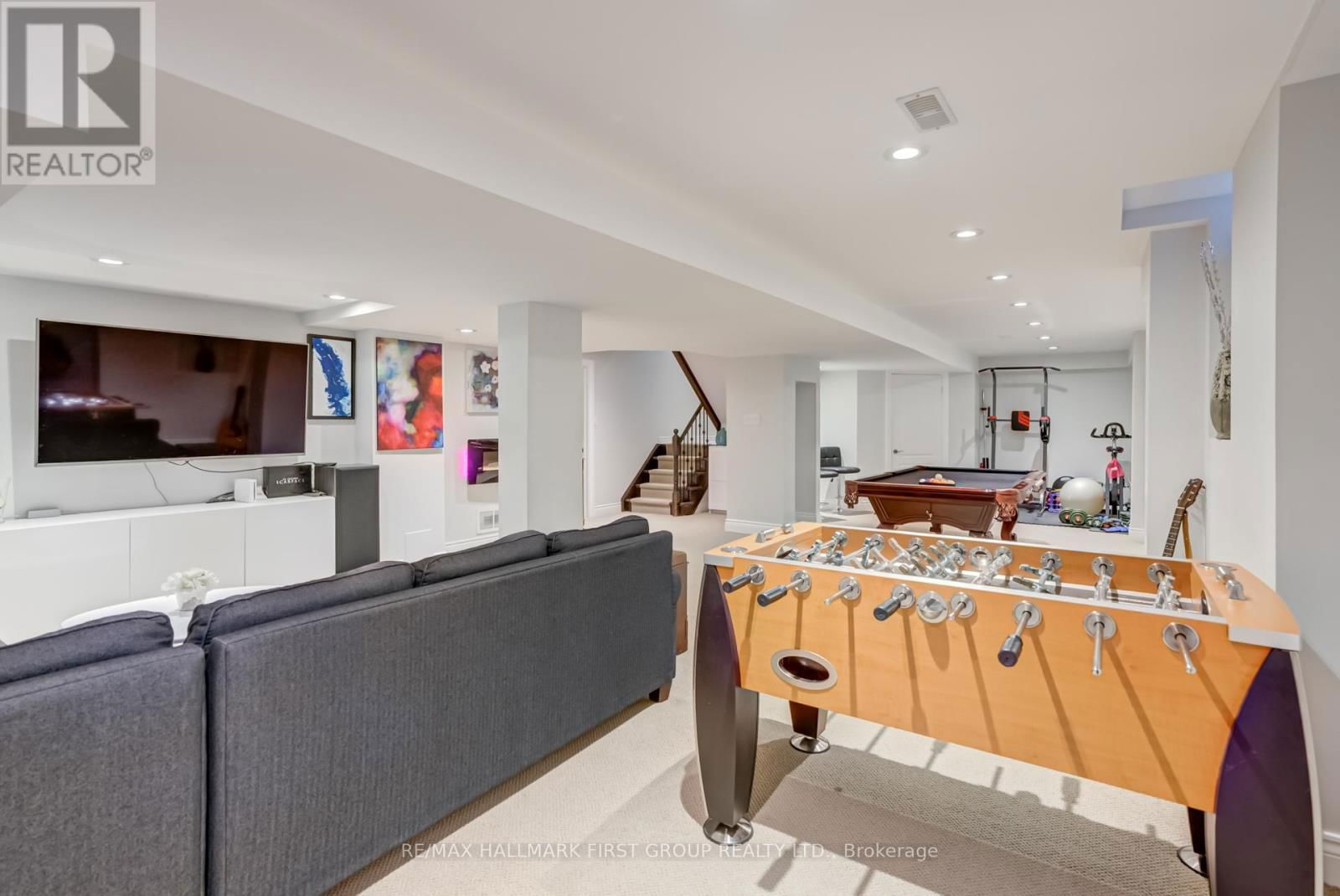 59 PORTELLI CRESCENT Image 35