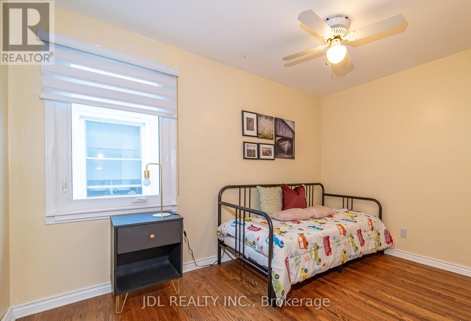 14 ATHLETIC AVE AVENUE Image 17