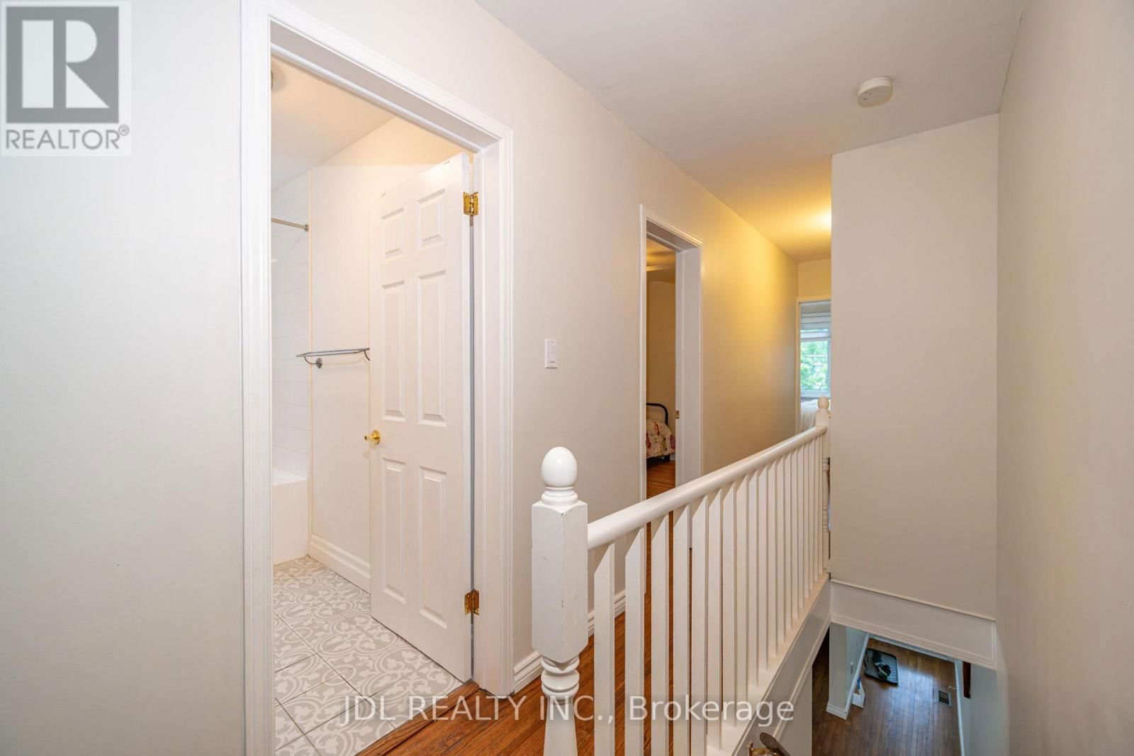 14 ATHLETIC AVE AVENUE Image 18