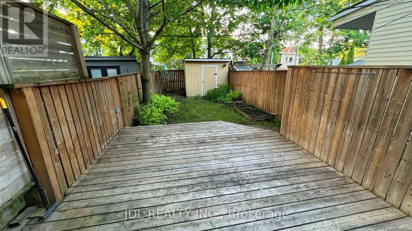 14 ATHLETIC AVE AVENUE Image 25