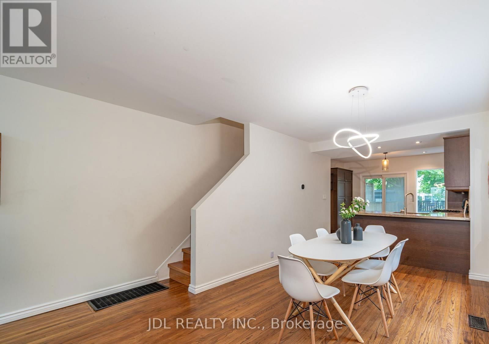 14 ATHLETIC AVE AVENUE Image 6