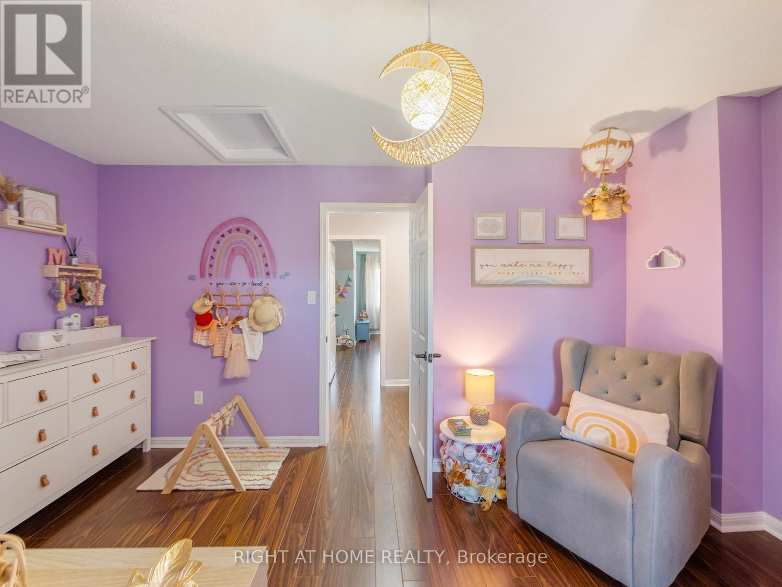 76 TORR LANE Image 25