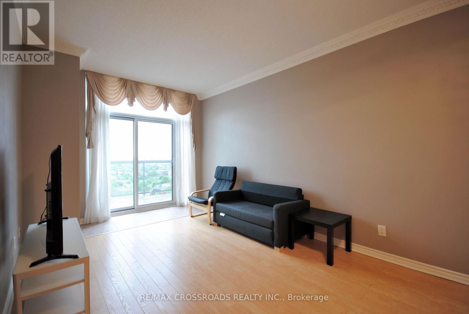 PH 18 - 8 MONDEO DRIVE Image 8