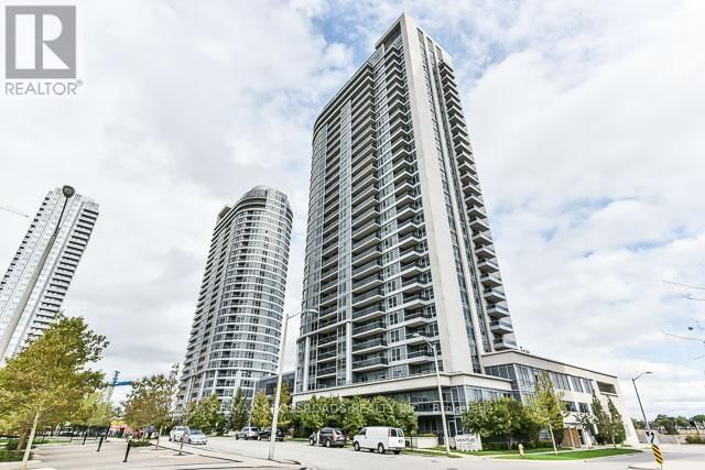 1510 - 151 VILLAGE GREEN SQUARE Image 1