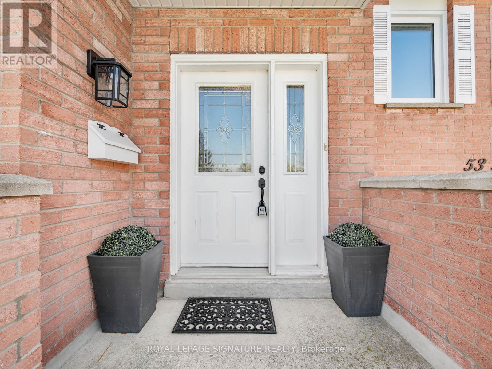 53 BLUEKING CRESCENT Image 4