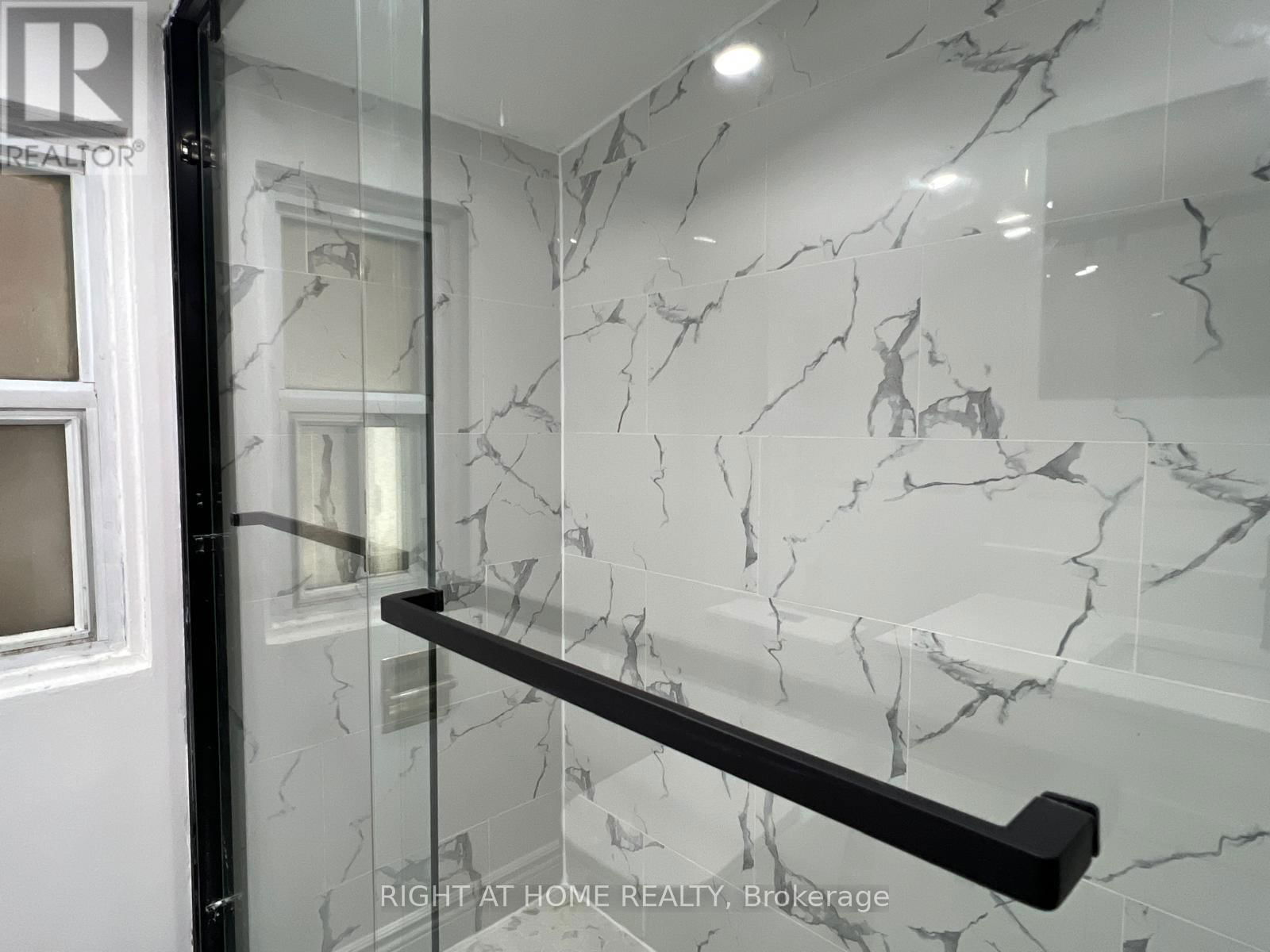 17 BROOKRIDGE DRIVE Image 11